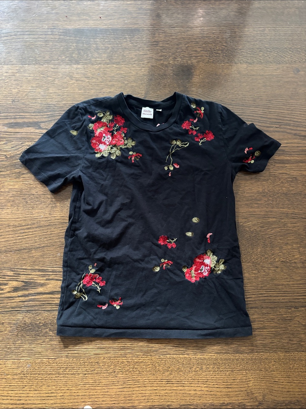 Aritzia Little Moon Floral Embroidery T-shirt